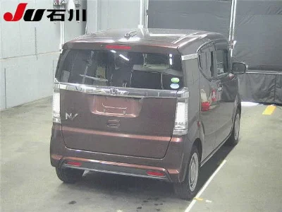 HONDA N BOX SLASH