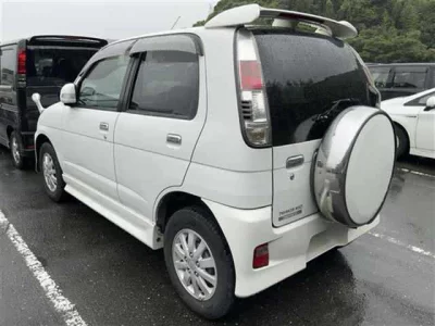 Daihatsu Terios Kid