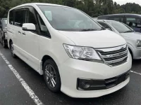Цена авто Nissan Serena с аукционов Японии, номер кузова C26, пробег 156 000, оценка 