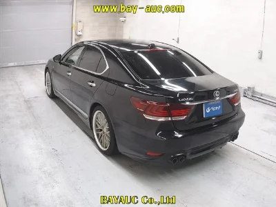 LEXUS LS