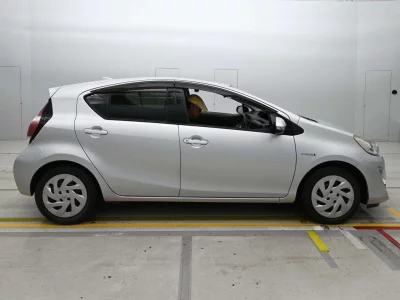 Статистика аукционов Toyota Aqua