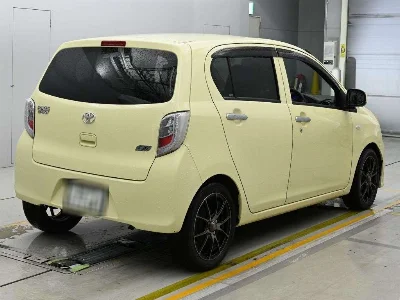 TOYOTA PIXIS EPOCH