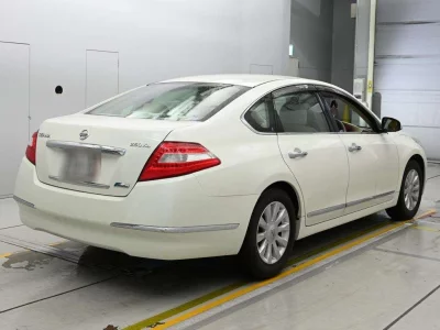 NISSAN TEANA