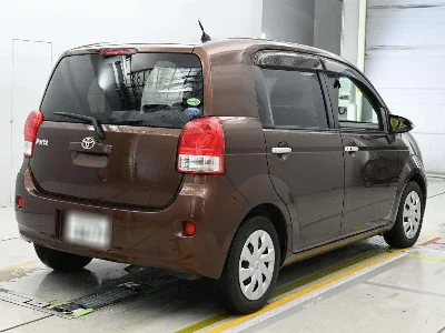 TOYOTA PORTE