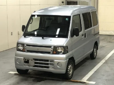 MITSUBISHI MINICAB