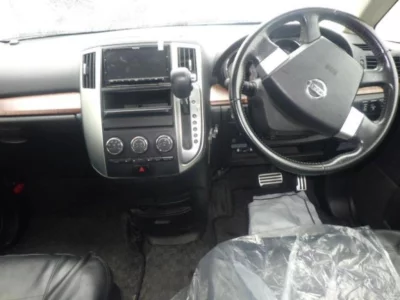 Nissan Presage