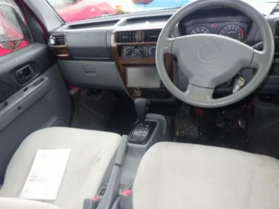 NISSAN CLIPPER RIO