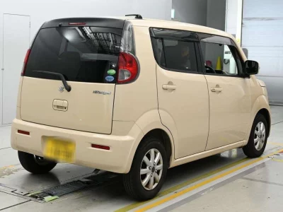 SUZUKI MRWAGON