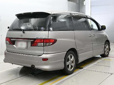 Toyota ESTIMA L