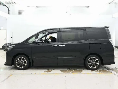 Статистика аукционов Toyota Voxy