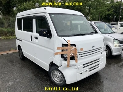 NISSAN CLIPPER VAN