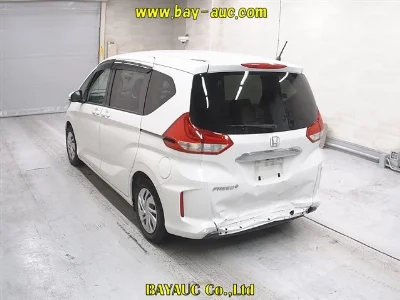 HONDA FREED+
