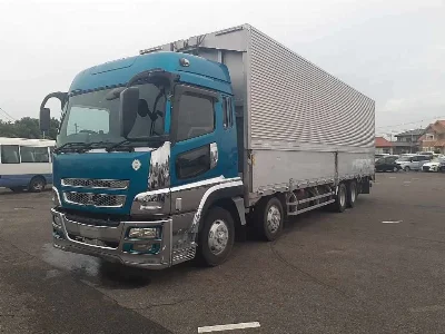 MITSUBISHI FUSO SUPER GREAT