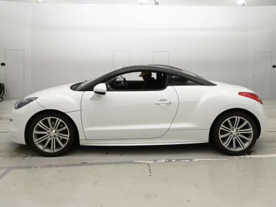 Peugeot RCZ