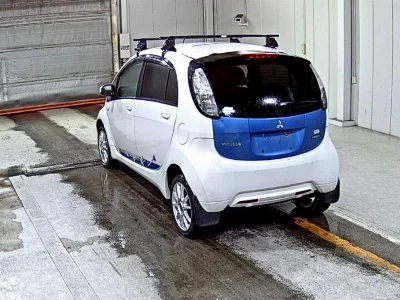 MITSUBISHI I-MIEV