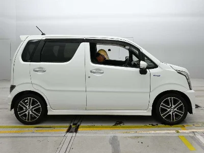 Suzuki WAGON R STINGRAY