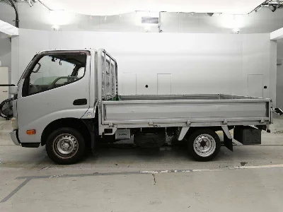 TOYOTA DYNA