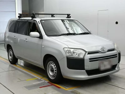 TOYOTA SUCCEED