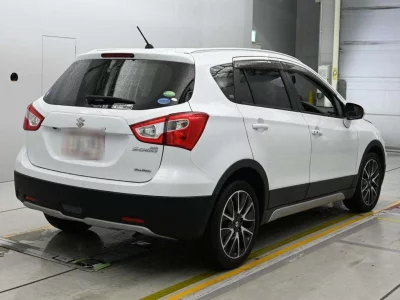 SUZUKI SX4 S-CROSS