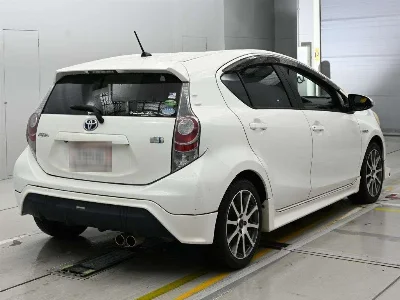 Статистика аукционов Toyota Aqua
