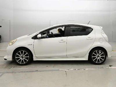 Статистика аукционов Toyota Aqua