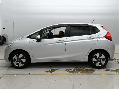 Статистика аукционов Honda FIT HYBRID