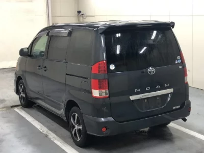 Статистика аукционов Toyota Noah