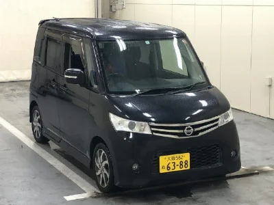 NISSAN ROOX