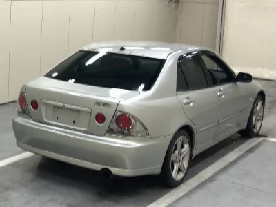 Статистика аукционов Toyota Altezza