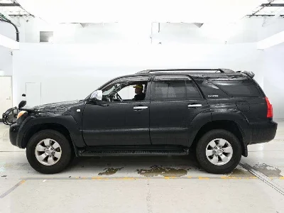 TOYOTA HILUX SURF