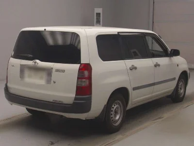 TOYOTA SUCCEED