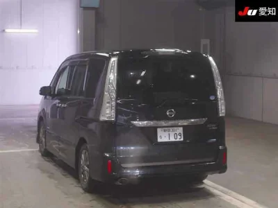 NISSAN SERENA