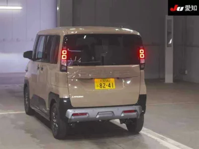 MITSUBISHI DELICA MINI