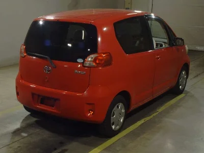 TOYOTA PORTE