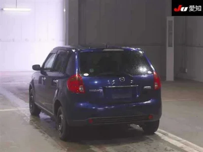 MAZDA VERISA