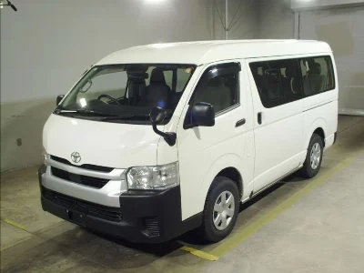 TOYOTA HIACE