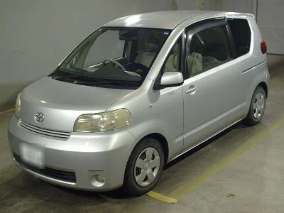 TOYOTA PORTE
