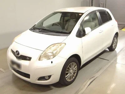 TOYOTA VITZ