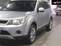 Цена авто Mitsubishi Outlander с аукционов Японии, номер кузова CW5W, пробег 239 000, оценка 2