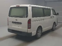 Цена авто Toyota RegiusAce с аукционов Японии, номер кузова KDH201V, пробег 397 000, оценка 6