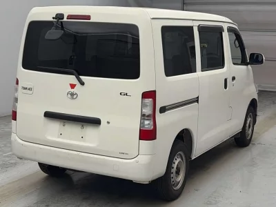 TOYOTA TOWN ACE VAN