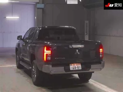MITSUBISHI TRITON
