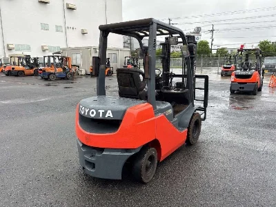 TOYOTA  FORKLIFT 