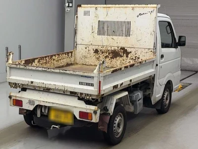 NISSAN CLIPPER TRUCK