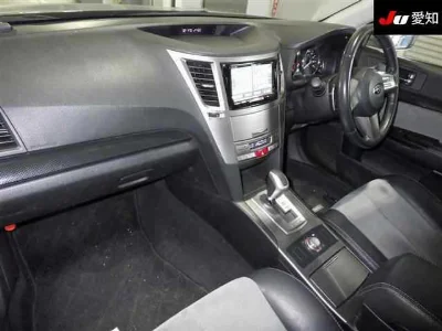 SUBARU LEGACY B4
