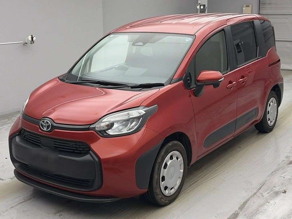 Toyota Sienta  с аукциона в Японии