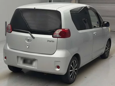 TOYOTA PORTE