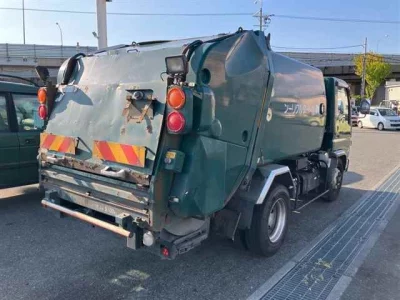 MITSUBISHI CANTER