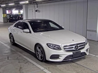 MERCEDES BENZ E CLASS