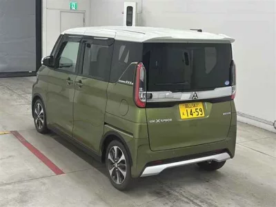 MITSUBISHI EK X SPACE